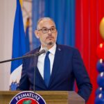 Livres en folie : Le Premier ministre célèbre la vitalité de la littérature haïtienne