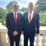 Le Premier ministre honore l’Ambassadeur Stefano Gatto de l’Union européenne en fin de mission en Haïti